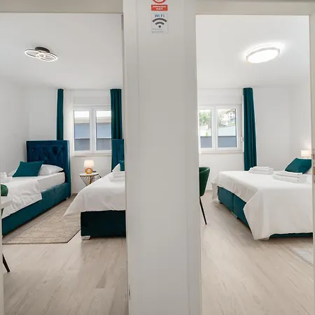 Mari- Royale Podstrana