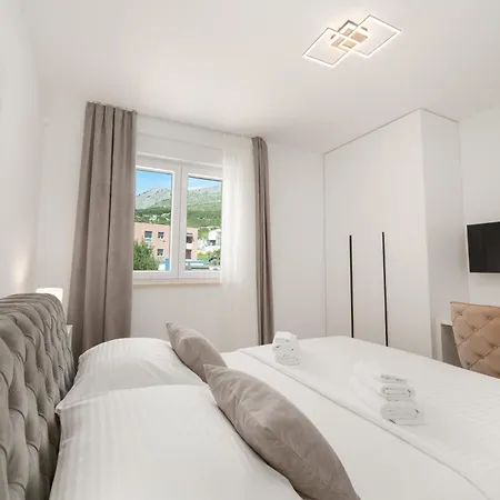 Vila Mari- Royale