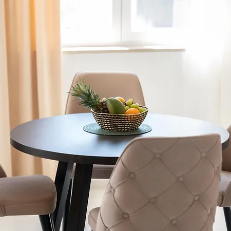 Mari- Royale Podstrana