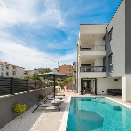 Villa Mari- Royale Podstrana