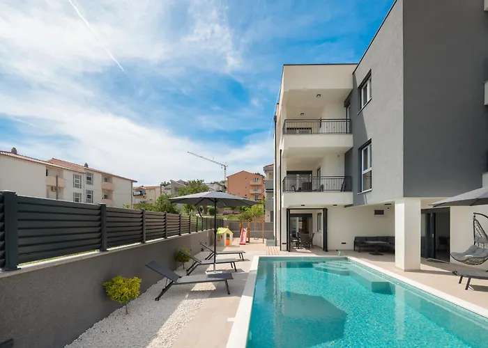 Вилла Mari- Royale Подстрана